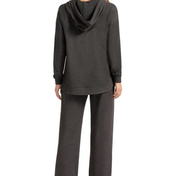 Max & Mia Women's Hoodie Lounge Set of 2 - Picture 7 of 7